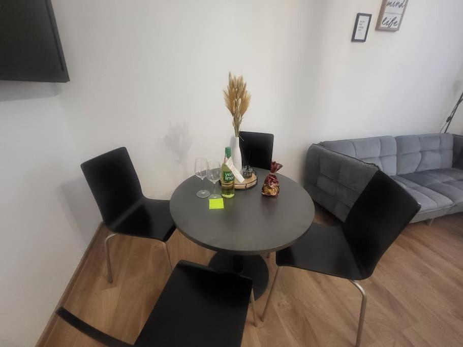 Exklusive Gartenwohnung Wiedeń Zewnętrze zdjęcie