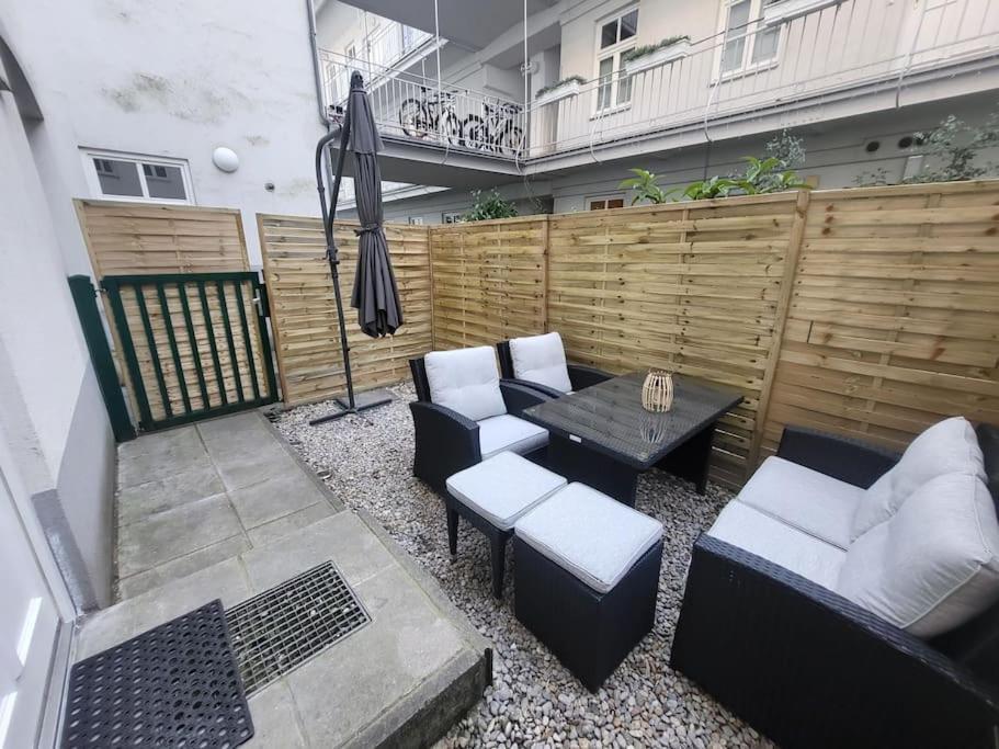 Exklusive Gartenwohnung Wiedeń Zewnętrze zdjęcie